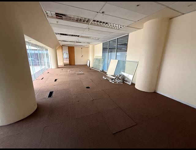 2,652M² OFFICE TO LET IN AUCKLAND PARK